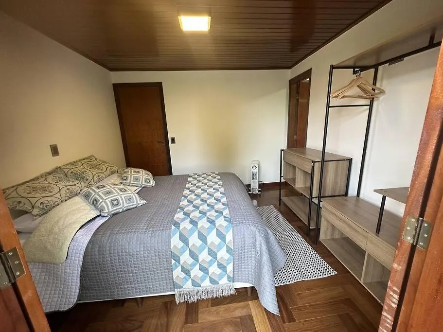 Holiday home Cantinho Da Angela Campos do Jordao